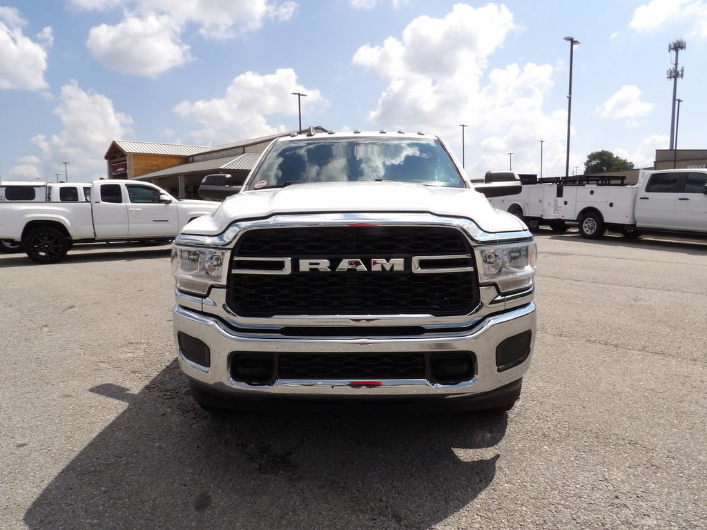 Used 2021 RAM 3500 Tradesman w/ Chrome Appearance Group AWD/4WD image 12