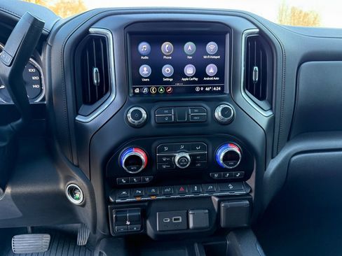 Used 2021 GMC Sierra 1500 AT4 w/ AT4 Premium Package image 26