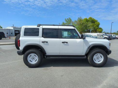 New 2026 Ford Bronco Heritage Edition image 8