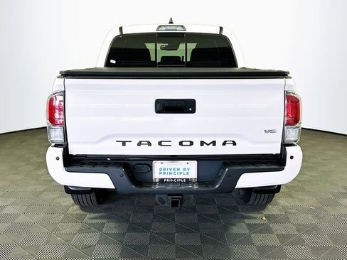 Certified 2022 Toyota Tacoma TRD Sport image 7