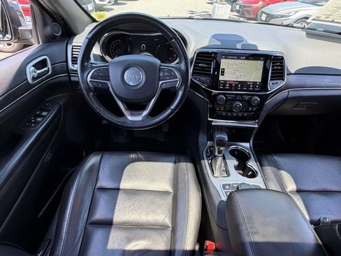 Used 2020 Jeep Grand Cherokee Limited AWD/4WD image 24