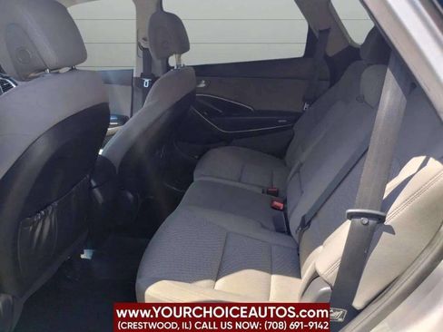 Used 2014 Hyundai Santa Fe GLS image 10