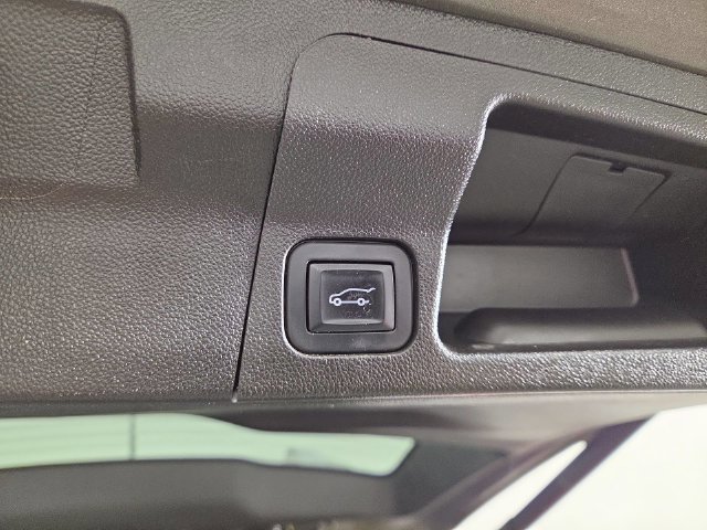 Used 2019 GMC Acadia SLT w/ LPO, Floor Liner Package FWD image 35