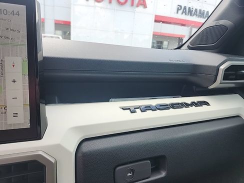 Used 2024 Toyota Tacoma TRD Sport w/ TRD Sport Upgrade Package RWD image 11