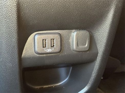 Used 2022 GMC Canyon AT4 w/ Driver Alert Package image 18