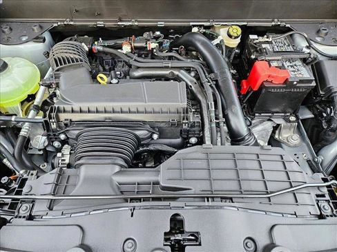 New 2026 Ford Maverick Lobo image 17