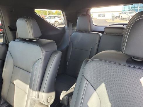 New 2026 Chevrolet Traverse LT w/ Driver Confidence Package image 28