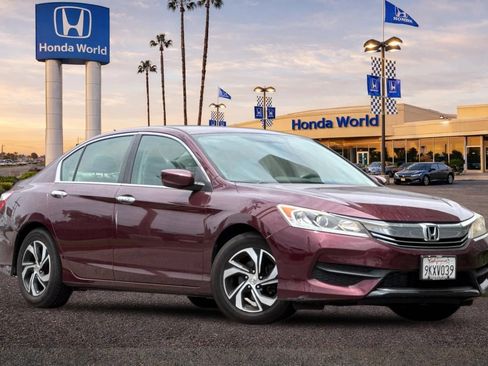 Used 2016 Honda Accord LX image 2