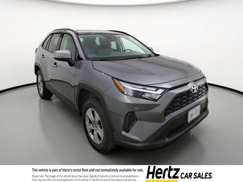 Used 2025 Toyota RAV4 XLE w/ Weather Package image 1