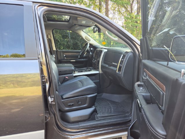 Used 2016 RAM 2500 Laramie w/ Convenience Group AWD/4WD image 26