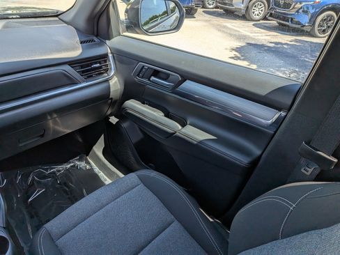 Used 2025 GMC Terrain Elevation FWD image 18