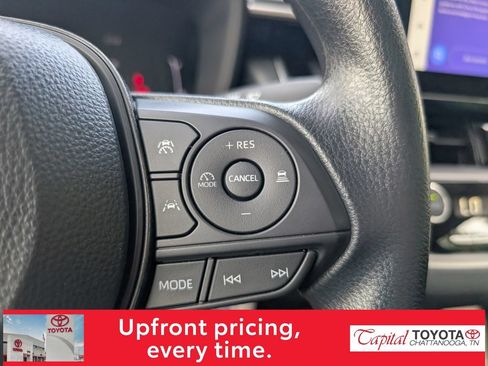 Used 2026 Toyota Corolla LE FWD image 16