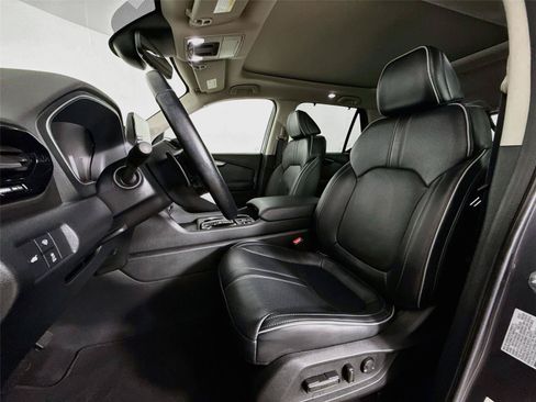 Used 2023 Honda Pilot Elite image 23