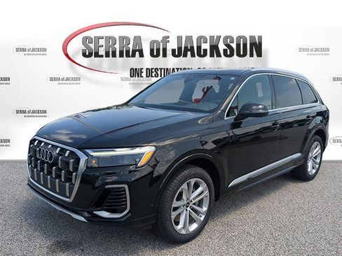 Used 2025 Audi Q7 3.0T Premium Plus AWD/4WD image 5