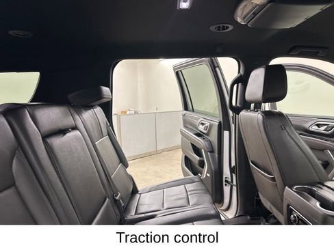 Certified 2022 Chevrolet Suburban RST w/ Sport Performance Package image 29