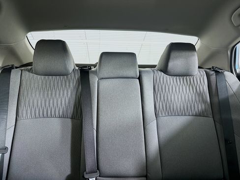 Used 2025 Toyota Camry LE image 30