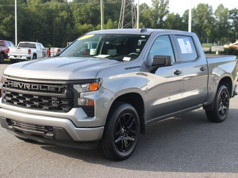Used 2024 Chevrolet Silverado 1500 Custom w/ LPO, Dark Essentials Package AWD/4WD image 3