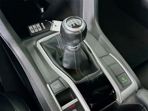 Used 2020 Honda Civic Sport image 22