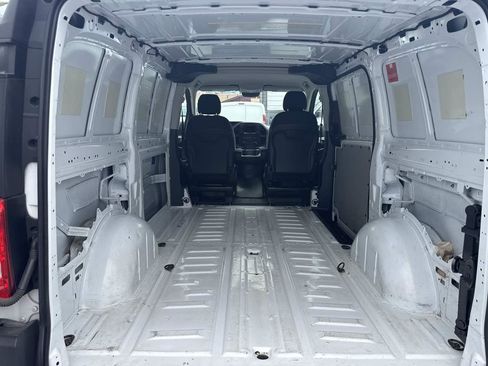 Used 2020 Mercedes-Benz Metris image 9