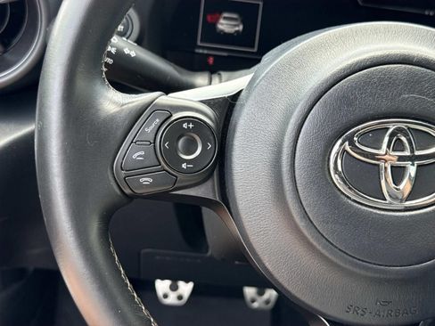 Used 2023 Toyota GR86 Premium w/ ALL Weather Mat Package (TMS) RWD image 13