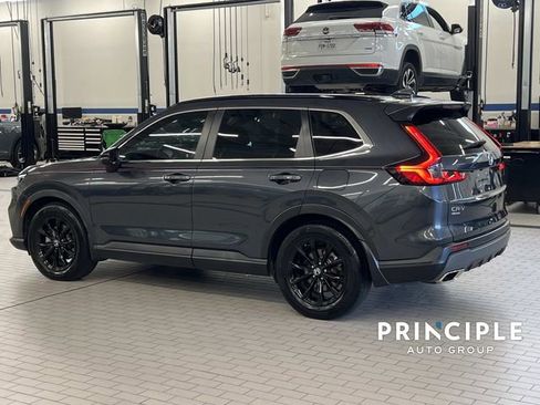 Used 2023 Honda CR-V Sport image 11