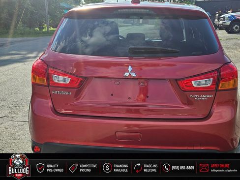 Used 2017 Mitsubishi Outlander Sport ES AWD/4WD image 6