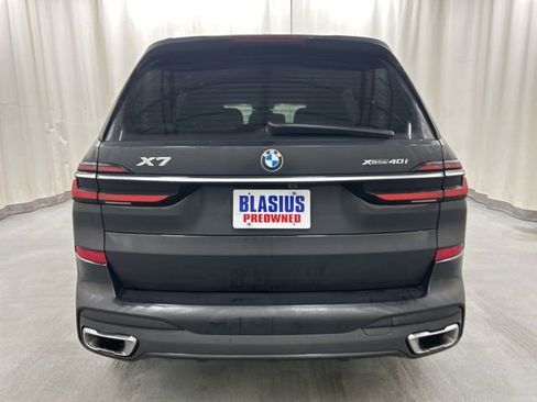 Used 2024 BMW X7 xDrive40i w/ M Sport Package image 5