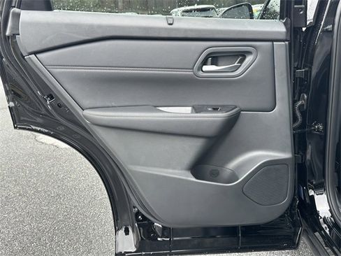 New 2026 Nissan Rogue SV image 17