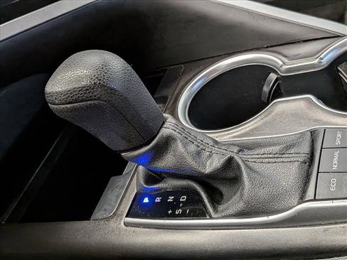 Used 2024 Toyota Camry LE image 12