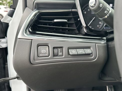 Certified 2025 Cadillac XT6 Sport w/ Technology Package AWD/4WD image 27