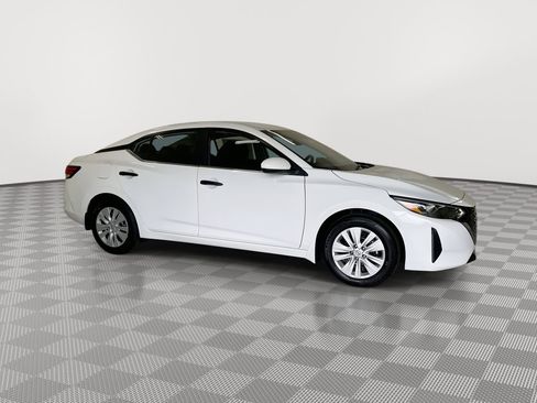 Certified 2025 Nissan Sentra S image 13