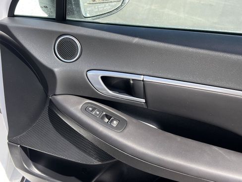 Certified 2023 Hyundai Sonata SEL FWD image 19