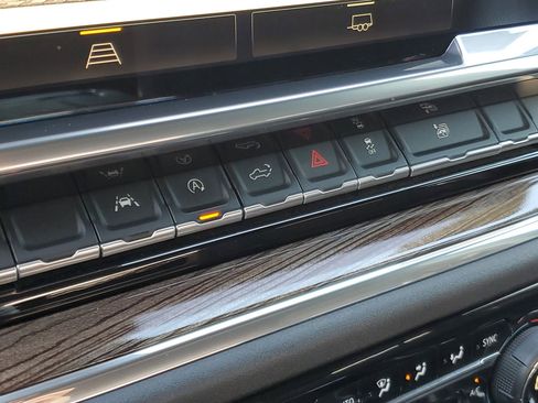 Used 2023 Chevrolet Silverado 1500 RST image 29