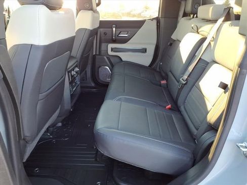 New 2026 GMC Hummer EV 4x4 Crew Cab image 7