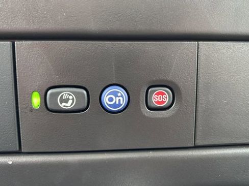 New 2025 Chevrolet Express 2500 Work Van w/ Driver Convenience Package image 16