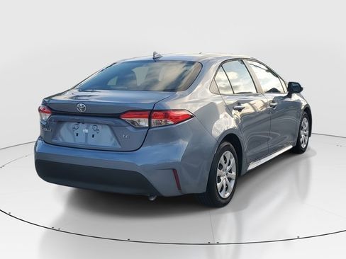 Certified 2024 Toyota Corolla LE image 3