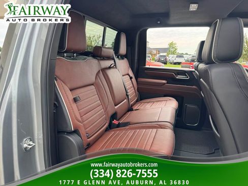 Used 2025 GMC Sierra 2500 Denali Ultimate w/ Max Trailering Package AWD/4WD image 13