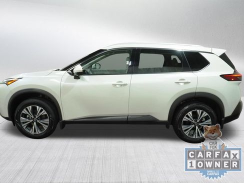 Used 2021 Nissan Rogue SV w/ Premium Package AWD/4WD image 10