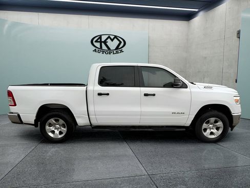 Used 2024 RAM 1500 Lone Star AWD/4WD image 2