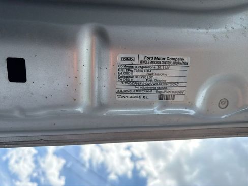 Used 2018 Ford Expedition Max XLT w/ Equipment Group 202A AWD/4WD image 24
