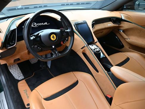 Used 2021 Ferrari Roma RWD image 6