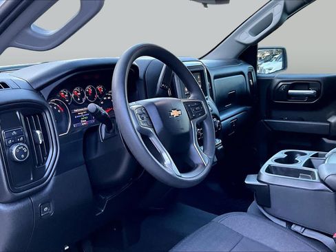Used 2022 Chevrolet Silverado 1500 Custom w/ Safety Confidence Package RWD image 17