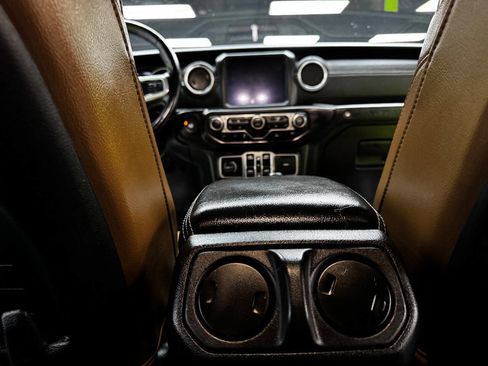 Used 2021 Jeep Wrangler Unlimited Rubicon 4xe w/ Steel Bumper Group image 38