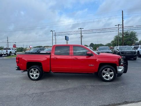 Used 2017 Chevrolet Silverado 1500 LT w/ Texas Edition image 8