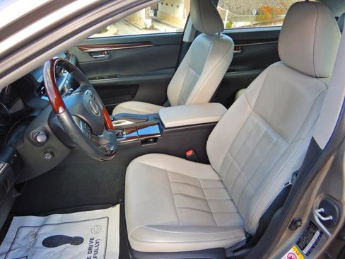 Used 2017 Lexus ES 350 Sedan image 13