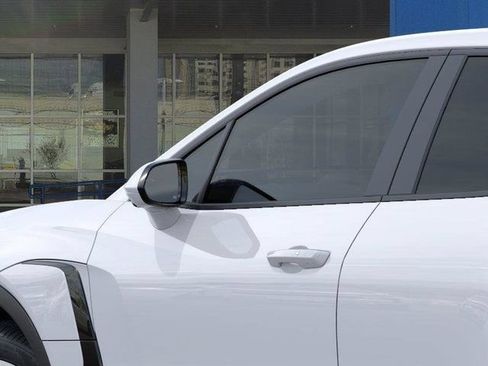 New 2026 Chevrolet Blazer EV LT FWD image 12