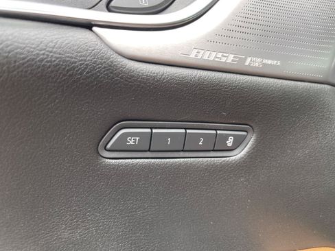 Used 2021 Cadillac XT5 Premium Luxury w/ LPO, Floor Liner Package AWD/4WD image 18
