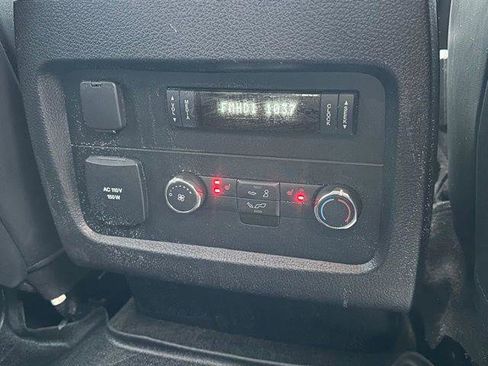 Used 2016 Lincoln Navigator Select image 29