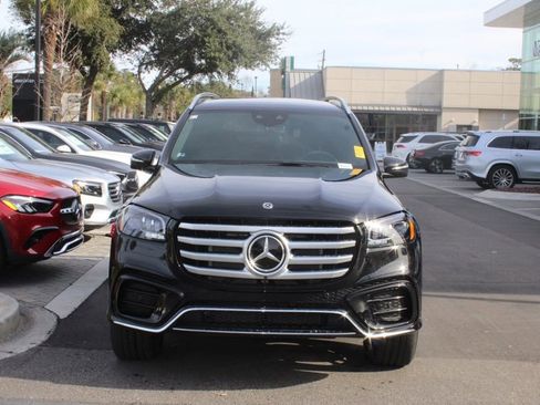 Certified 2025 Mercedes-Benz GLS 580 4MATIC image 2