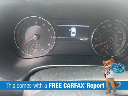 Used 2023 Kia Forte LXS w/ LXS Technology Package FWD image 2